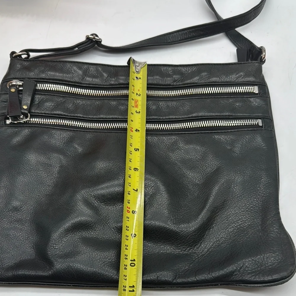 Margot Black Leather Crossbody Bag BP8054